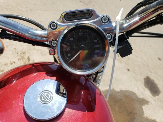 2004 Harley-Davidson XL883 C