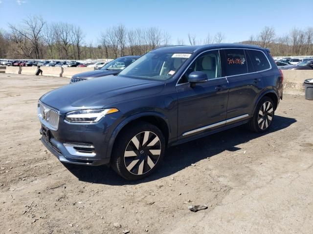 2024 Volvo XC90 Plus