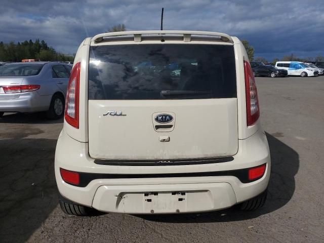 2012 KIA Soul +