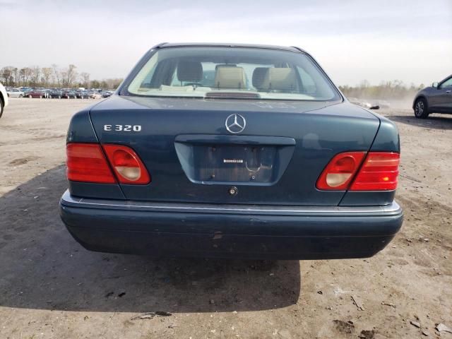 1999 Mercedes-Benz E 320