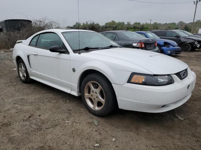 2004 Ford Mustang