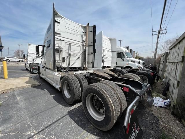 2020 Volvo VN VNL