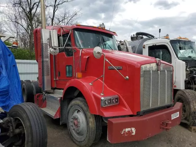 2012 Kenworth Construction T800