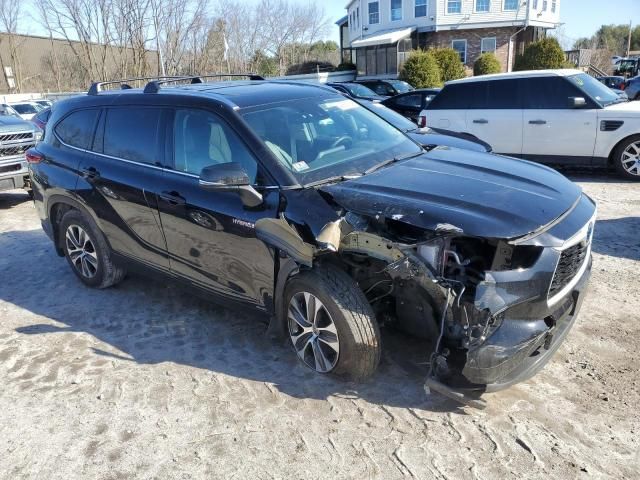 2020 Toyota Highlander Hybrid XLE