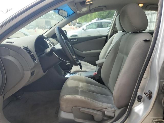 2010 Nissan Altima Base