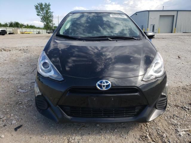 2016 Toyota Prius C