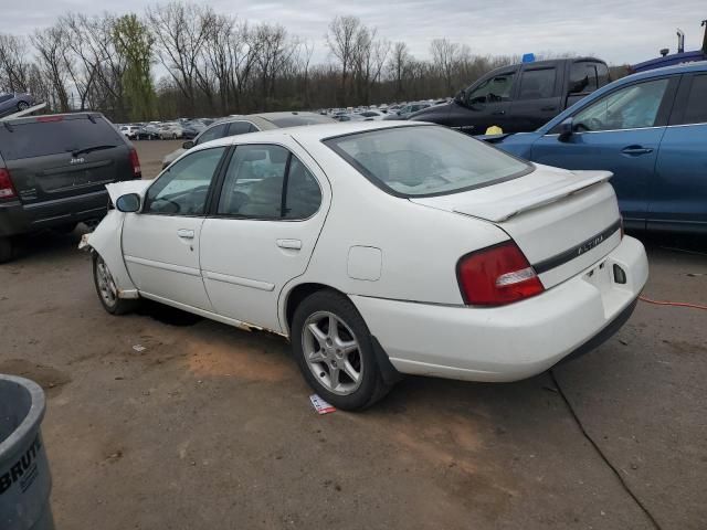 2000 Nissan Altima XE