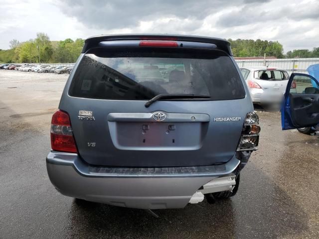 2004 Toyota Highlander Base