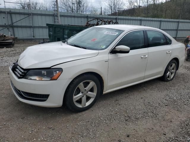 2014 Volkswagen Passat S