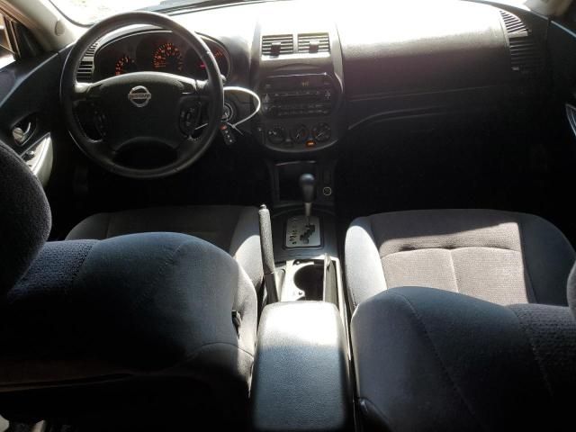 2002 Nissan Altima Base