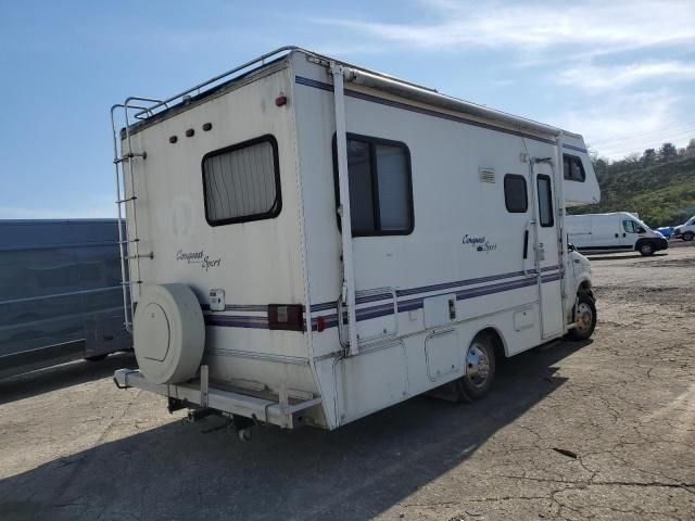 2000 Ford Econoline E350 Super Duty Cutaway Van