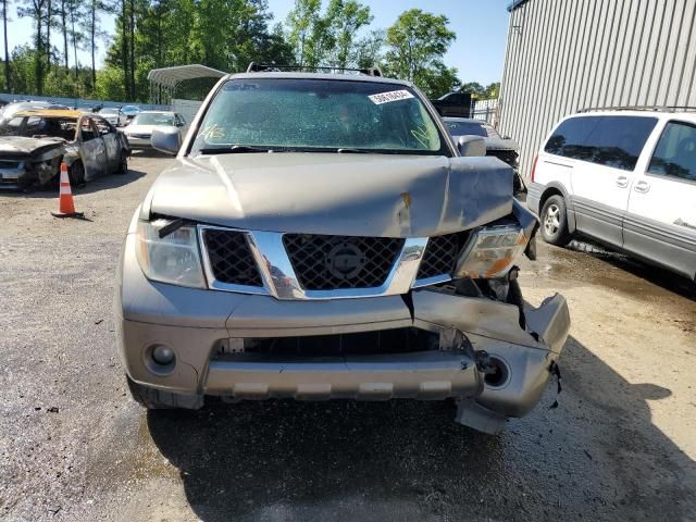 2007 Nissan Pathfinder LE