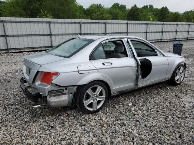 2010 Mercedes-Benz C300