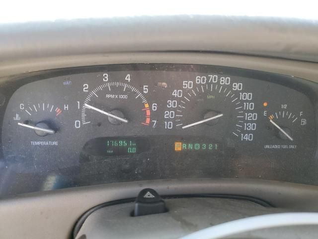 2001 Buick Park Avenue