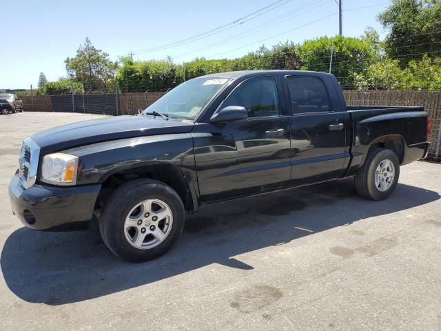 2006 Dodge Dakota Quad SLT