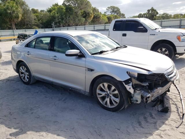 2010 Ford Taurus SEL