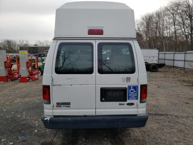 2013 Ford Econoline E350 Super Duty Van