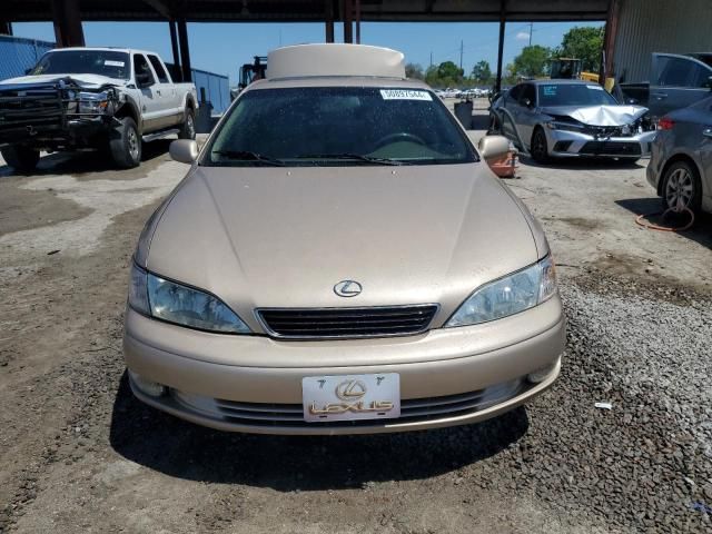 2000 Lexus ES 300