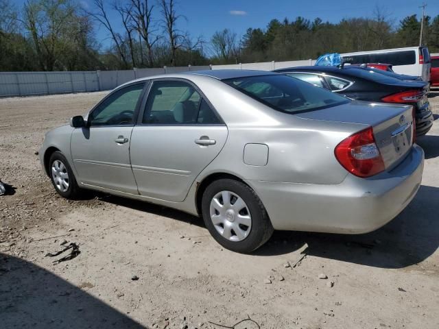 2004 Toyota Camry LE