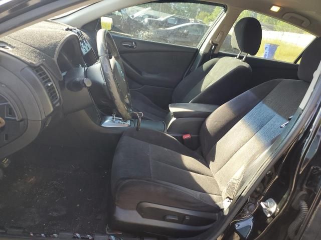 2010 Nissan Altima Base