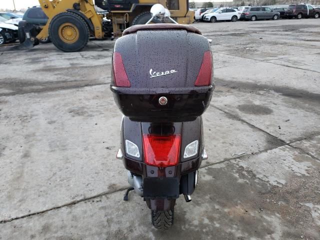 2012 Vespa GTS 300 Super