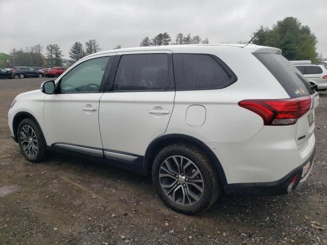 2016 Mitsubishi Outlander SE