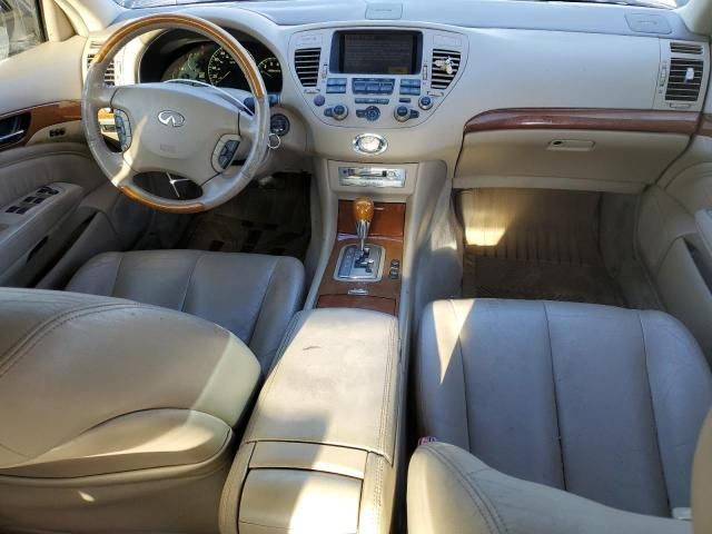 2002 Infiniti Q45