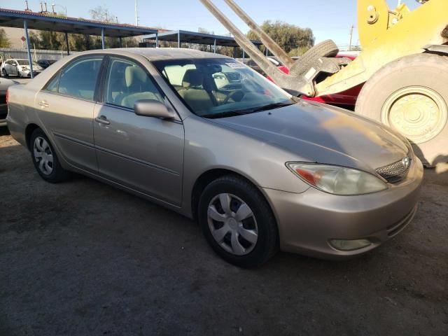 2004 Toyota Camry LE