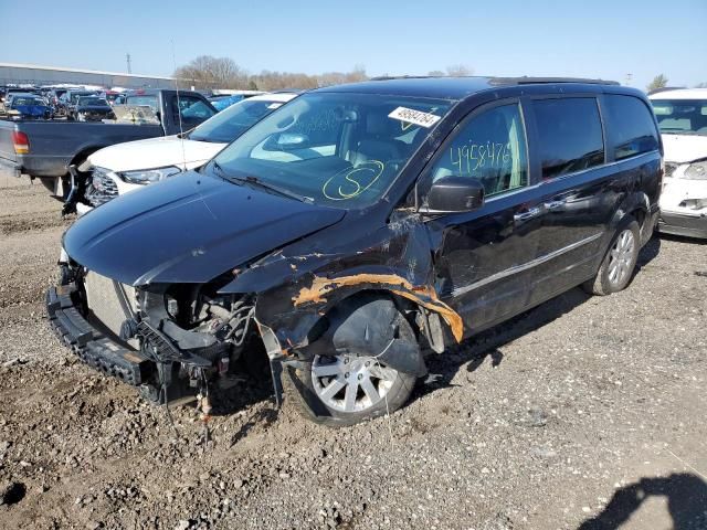 2015 Chrysler Town & Country Touring