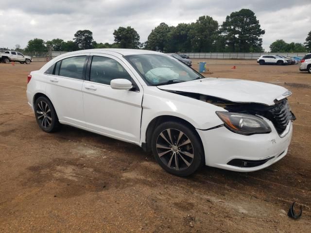 2014 Chrysler 200 Touring