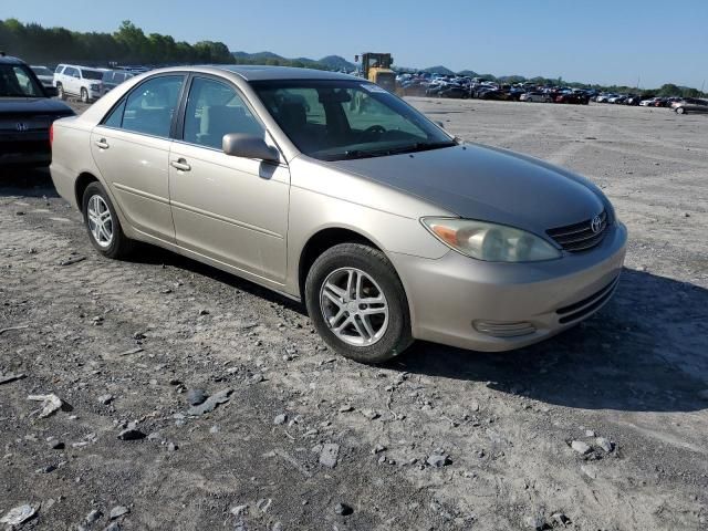 2004 Toyota Camry LE