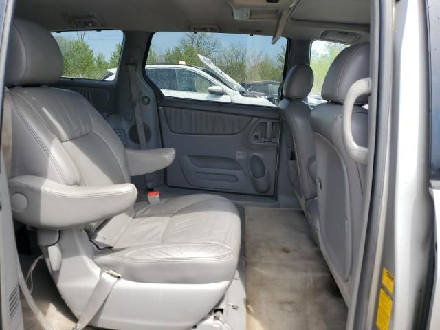 2008 Toyota Sienna XLE