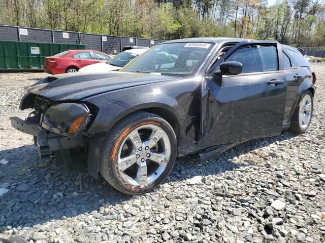 2005 Dodge Magnum R/T