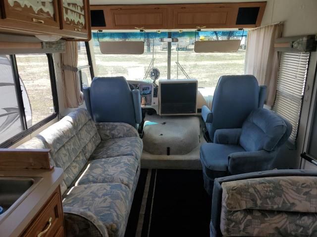 2001 Workhorse Custom Chassis Motorhome Chassis P3500