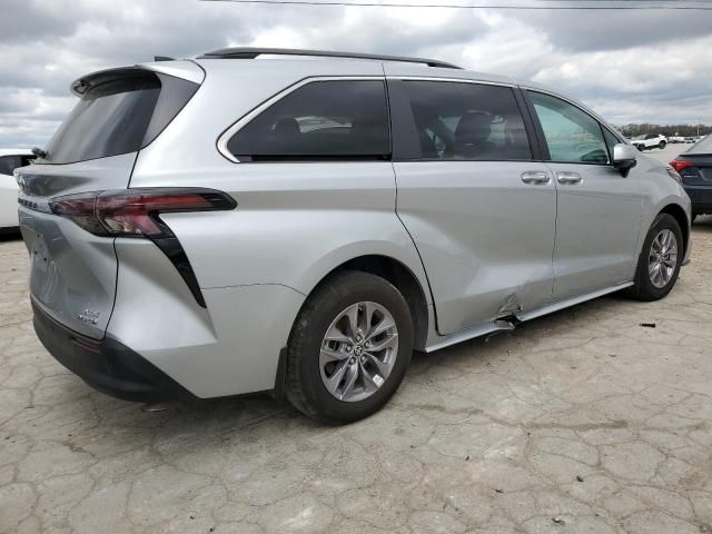 2023 Toyota Sienna XLE