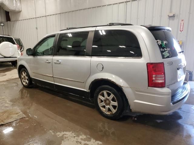 2010 Chrysler Town & Country Touring