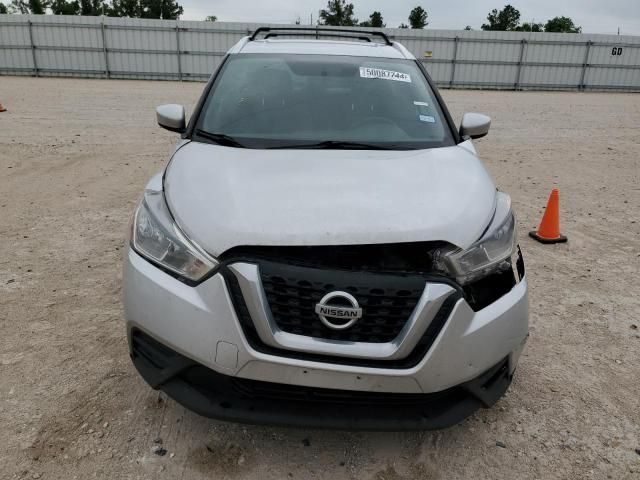 2019 Nissan Kicks S