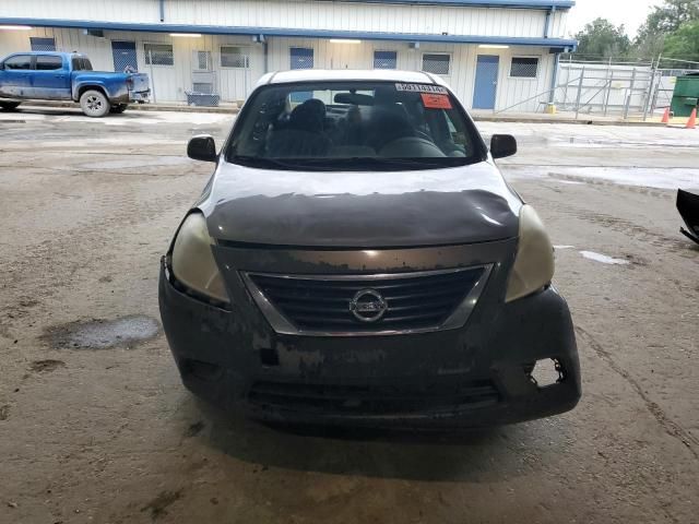 2014 Nissan Versa S