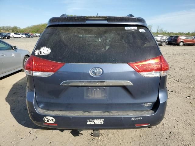 2013 Toyota Sienna XLE