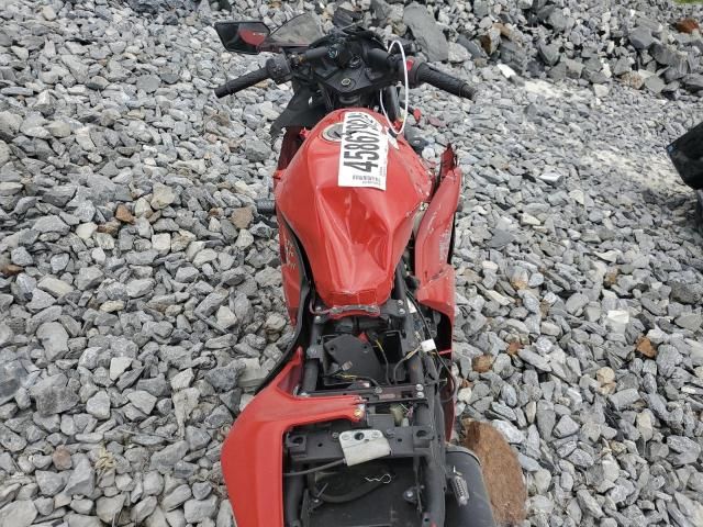 2010 Kawasaki EX250 J