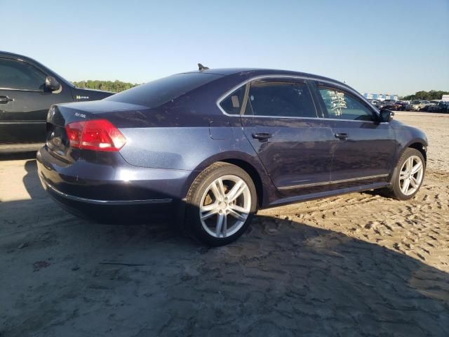 2015 Volkswagen Passat SEL