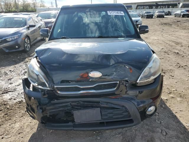 2013 KIA Soul +