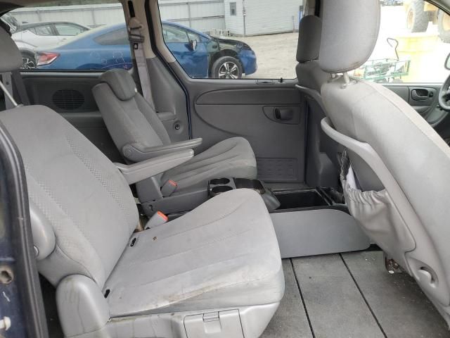 2007 Chrysler Town & Country LX