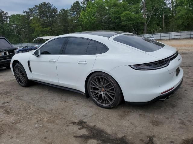 2023 Porsche Panamera Base