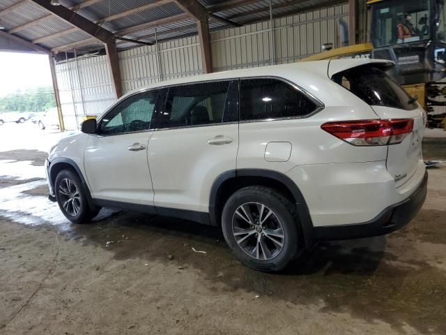 2019 Toyota Highlander LE