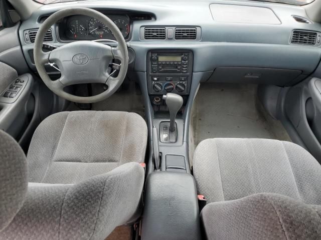 2000 Toyota Camry CE