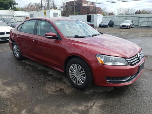 2015 Volkswagen Passat S