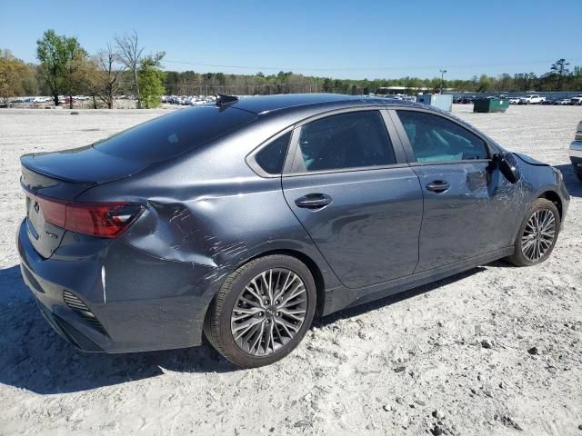 2023 KIA Forte GT Line