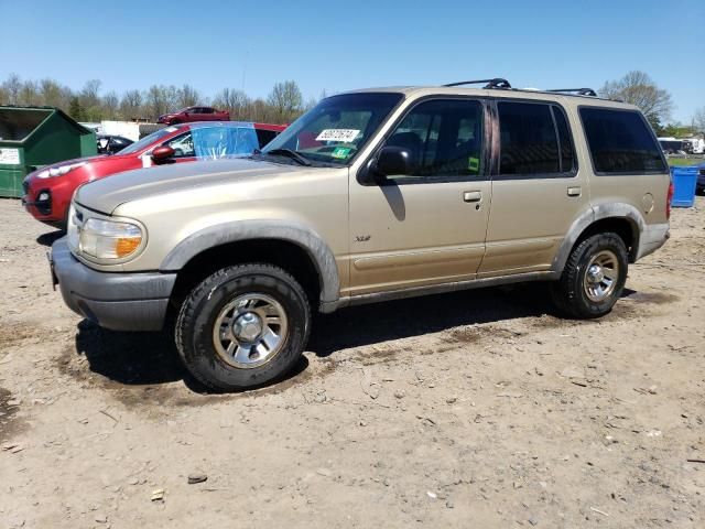 1999 Ford Explorer