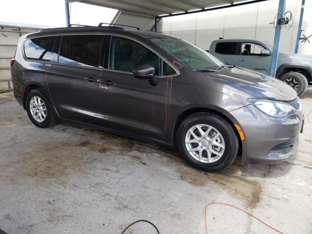 2020 Chrysler Voyager LXI